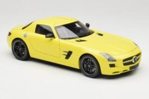 Mercedes SLS AMG C197 Jaune Minichamps 1:18 100039022 Métal Moulé — image 6 sur 8