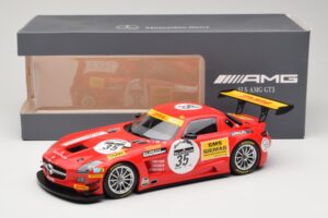 Mercedes SLS AMG GT3 #35 T. Heyer / T. Jager 24 Hours of Spa 2011 Minichamps 1:18 B66960196 Métal Moulé — image 6 sur 6