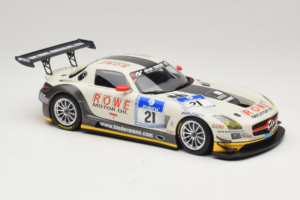 Mercedes SLS AMG GT3 #21 Rowe Racing M. Zehe / M. Hartung ADAC 24h Nurburgring 2012 Minichamps 1:18 151123121 Métal Moulé — image 4 sur 6
