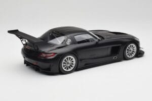Mercedes SLS AMG GT3 C197 Street Mat Noir Minichamps 1:18 151113101 Métal Moulé — image 2 sur 6
