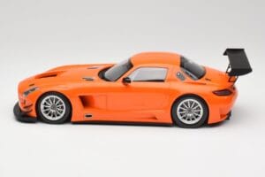 Mercedes SLS AMG GT3 C197 Street Orange Minichamps 1:18 151113105 Métal Moulé — image 3 sur 6