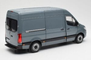 Mercedes Sprinter W907 Bleu Gris Norev 1:18 183423 Métal Moulé — image 3 sur 7