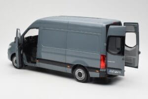 Mercedes Sprinter W907 Bleu Gris Norev 1:18 183423 Métal Moulé — image 5 sur 7