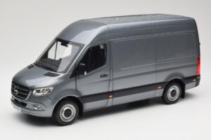 Mercedes Sprinter W907 Fourgon Selenite Grey Metallic Norev 1:18 B66004163 Métal Moulé
