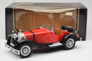Mercedes SSK Rouge & Noir Bburago 1:18 3009-M1 Métal Moulé — image 6 sur 6
