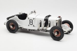 Mercedes SSKL R. Caracciola Grosser Preis von Deutschland 1931 CMC 1:18 M-082 Métal Moulé — image 4 sur 6