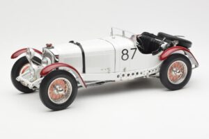 Mercedes SSKL R. Caracciola / W. Sebastian Mille Miglia Winner 1931 CMC 1:18 M-055 Métal Moulé