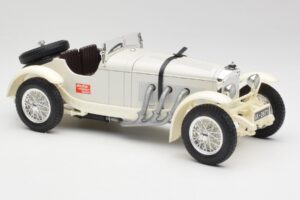 Mercedes SSKL Blanc & Crème Bburago 1:18 3002-M1 Métal Moulé — image 4 sur 6