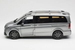 Mercedes V-Class W447 AMG Line Gris Métallique Norev 1:18 183488 Métal Moulé — image 5 sur 9