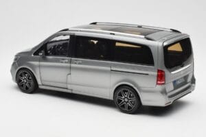 Mercedes V-Class W447 AMG Line Gris Métallique Norev 1:18 183488 Métal Moulé — image 8 sur 9