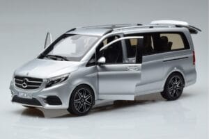 Mercedes V-Class V260 AMG Line Argent Norev 1:18 183871 Métal Moulé — image 2 sur 10