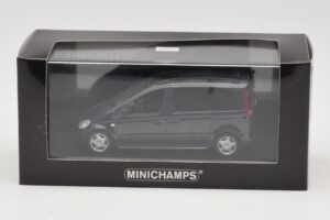 Mercedes Vaneo Bleu Foncé Minichamps 1:43 400031200 Métal Moulé — image 4 sur 4