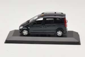 Mercedes Vaneo Bleu Foncé Minichamps 1:43 400031200 Métal Moulé