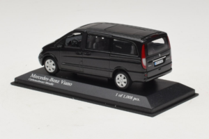 Mercedes Viano Noir Minichamps 1:43 400032210 Métal Moulé — image 3 sur 4