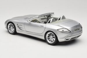 Mercedes Vision SLR Roadster Argent Maisto 1:18 B66962107 Métal Moulé — image 7 sur 8