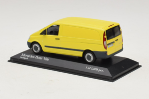 Mercedes Vito Kastenwagen Jaune Minichamps 1:43 400032260 Métal Moulé — image 3 sur 4