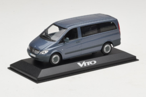 Mercedes Vito W638 Lugano Grey Minichamps 1:43 B67871201 Métal Moulé — image 2 sur 4