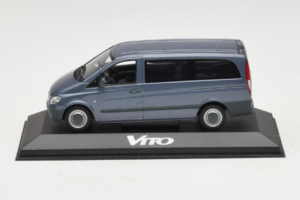 Mercedes Vito W638 Lugano Grey Minichamps 1:43 B67871201 Métal Moulé