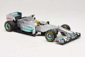 Mercedes W03 #8 N. Rosberg Mercedes AMG Petronas Showcar 2012 Minichamps 1:18 110120078 Métal Moulé — image 4 sur 7