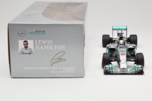 Mercedes W05 #44 L. Hamilton Mercedes AMG Petronas Chinese Grand Prix Winner 2014 Minichamps 1:18 110140244 Métal Moulé — image 6 sur 7