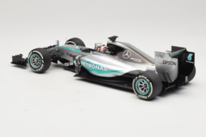 Mercedes W06 #44 L. Hamilton Mercedes AMG Petronas Australian Grand Prix Winner 2015 Minichamps 1:18 110150044 Métal Moulé — image 5 sur 7