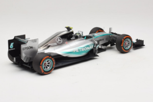 Mercedes W06 #6 N. Rosberg Mercedes AMG Petronas Japanese Grand Prix 2015 Minichamps 1:18 110150206 Métal Moulé — image 2 sur 7
