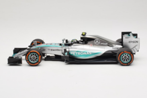 Mercedes W06 #6 N. Rosberg Mercedes AMG Petronas Japanese Grand Prix 2015 Minichamps 1:18 110150206 Métal Moulé — image 3 sur 7
