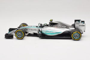 Mercedes W06 #6 N. Rosberg Mercedes AMG Petronas United States Grand Prix 2015 Minichamps 1:18 110150306 Métal Moulé — image 3 sur 7