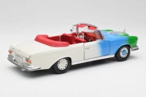 Mercedes 280SE W108 Tricolor Maisto 1:18 56014 Métal Moulé — image 3 sur 8