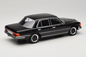 Mercedes W116 Noir MCG 1:18 MCG18551 Métal Moulé — image 2 sur 6