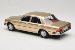 Mercedes W116 Metallic Beige MCG 1:18 MCG18550 Métal Moulé — image 5 sur 6