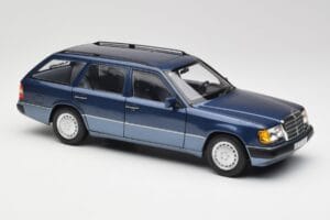 Mercedes 300D W124 T-Modell Nautical Bleu Norev 1:18 183962 Métal Moulé — image 6 sur 8