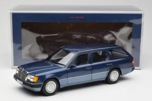 Mercedes 300D W124 T-Modell Nautical Bleu Norev 1:18 183962 Métal Moulé — image 8 sur 8