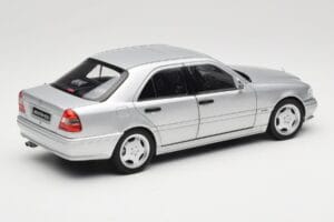 Mercedes C36 AMG W202 Silver Metallic Norev 1:18 183380 Métal Moulé — image 3 sur 8