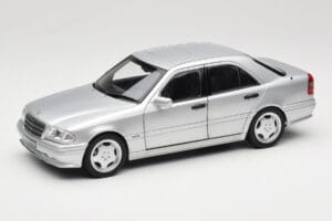Mercedes C36 AMG W202 Silver Metallic Norev 1:18 183380 Métal Moulé