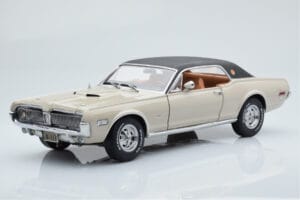Mercury Cougar XR7-G Fawn Sun Star 1:18 1572 Métal Moulé