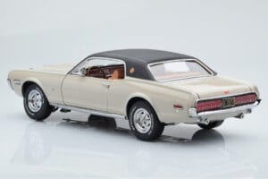 Mercury Cougar XR7-G Fawn Sun Star 1:18 1572 Métal Moulé — image 7 sur 8