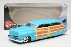 Mercury Merc Woodie Bleu Hot Wheels 1:18 27806 Métal Moulé — image 8 sur 8
