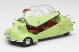 Messerschmitt KR 200 Vert Revell 1:18 8917 Métal Moulé — image 2 sur 8
