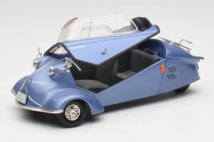 Messerschmitt KR201 Roadster Bleu Revell 1:18 08966 Métal Moulé — image 2 sur 8
