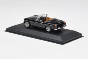 MGB Cabriolet Noir Minichamps 1:43 430131030 Métal Moulé — image 3 sur 4