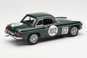MGB GT Mk2 Nurburgring Vert AUTOart 1:18 86781 Métal Moulé — image 3 sur 8