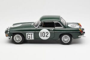 MGB GT Mk2 Nurburgring Vert AUTOart 1:18 86781 Métal Moulé — image 4 sur 8