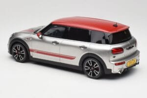 Mini Clubman F54 JCW Melting Silver Metallic Otto 1:18 OT1106 Résine — image 5 sur 6