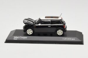 MINI Cooper R50 Noir Minichamps 1:43 431138101 Métal Moulé — image 2 sur 5
