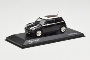 MINI Cooper R50 Noir Minichamps 1:43 431138101 Métal Moulé — image 3 sur 5