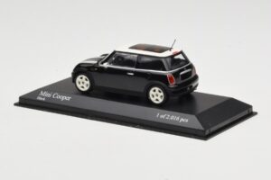 MINI Cooper R50 Noir Minichamps 1:43 431138101 Métal Moulé — image 4 sur 5