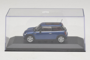 Mini Cooper Cabriolet Bleu Minichamps 1:43 80420309092-R1 Métal Moulé — image 4 sur 5