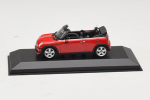 Mini Cooper R52 Cabriolet Rouge Minichamps 1:43 431138230 Métal Moulé
