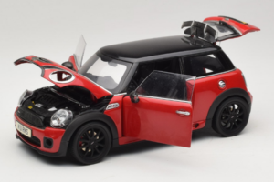 Mini Cooper John Cooper Works R56 Rouge & Noir Kyosho 1:18 80430419909 Métal Moulé — image 2 sur 8